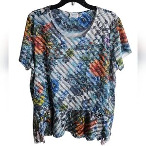 Time & Tru Women's Multi Color Pullover Tee Floral Print Emb. Front Size XXL